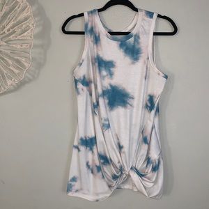 Long twist top tank
